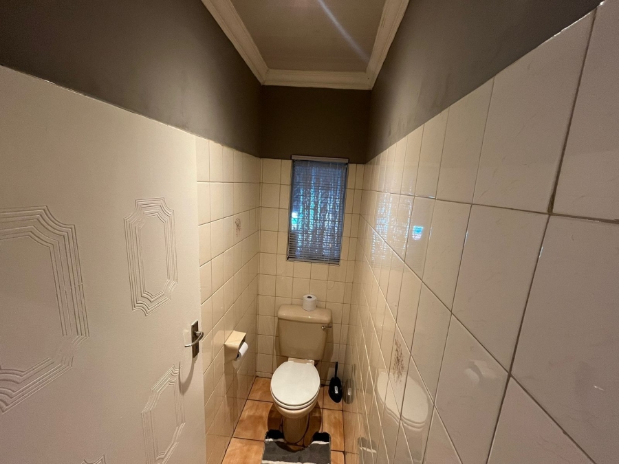 To Let 3 Bedroom Property for Rent in Safari Gardens North West